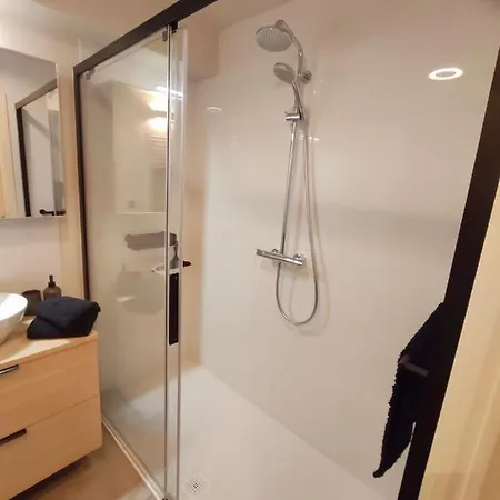 Sea-level Lejlighed *